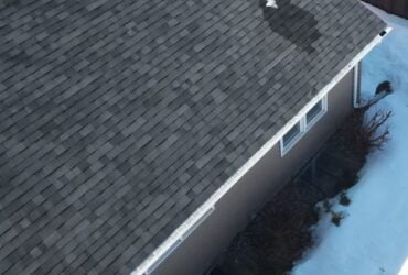 How to remove snow from a roof